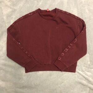 🌸Guess crop sweater